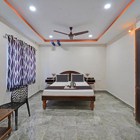 Capital O Lakshmi Residency Hotel Tirupati Exterior foto