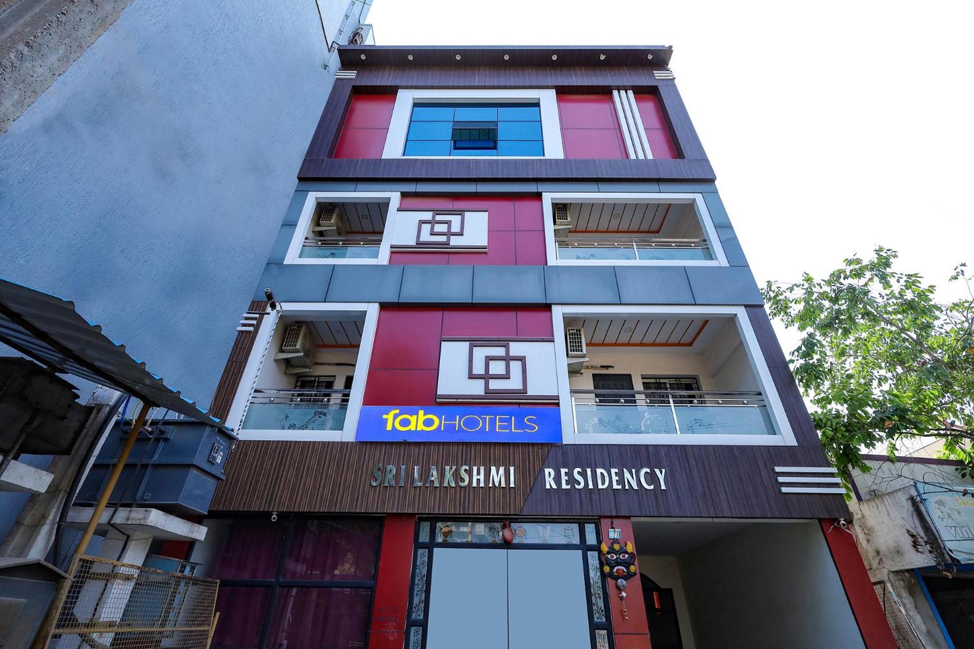 Capital O Lakshmi Residency Hotel Tirupati Exterior foto