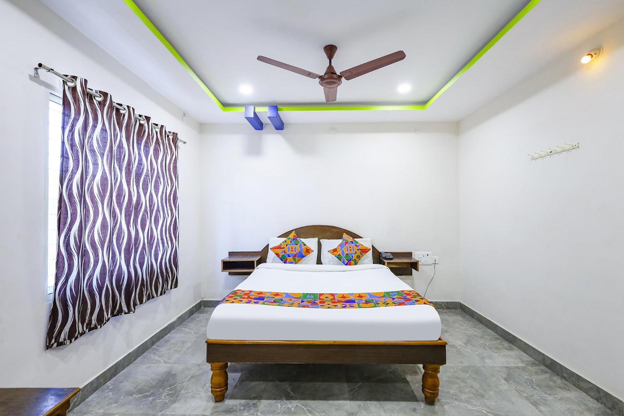 Capital O Lakshmi Residency Hotel Tirupati Exterior foto